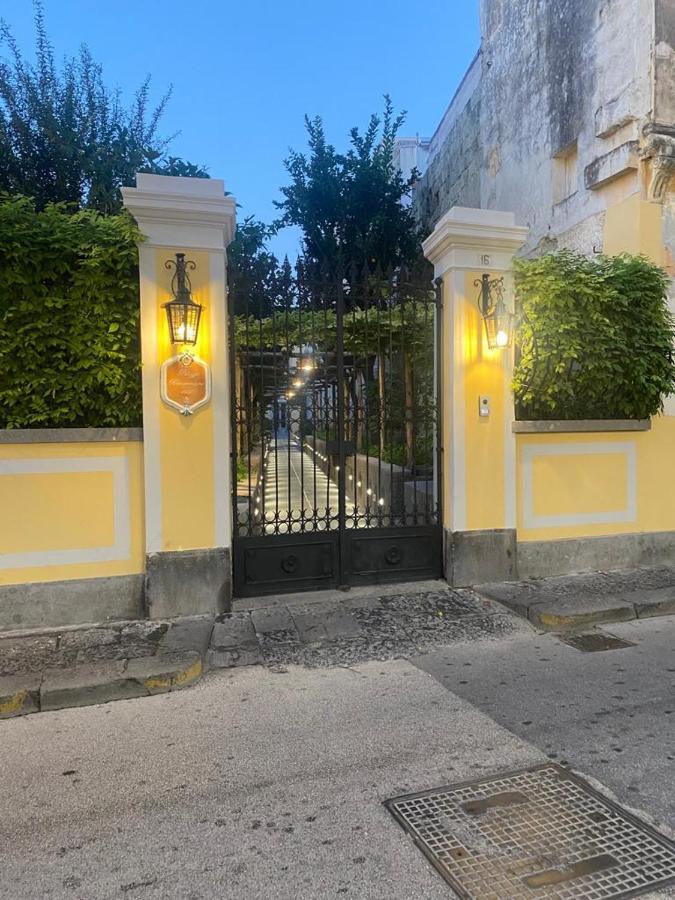 مبيت وإفطار Forio di Ischia Palazzo Bonaventura 1906 المظهر الخارجي الصورة