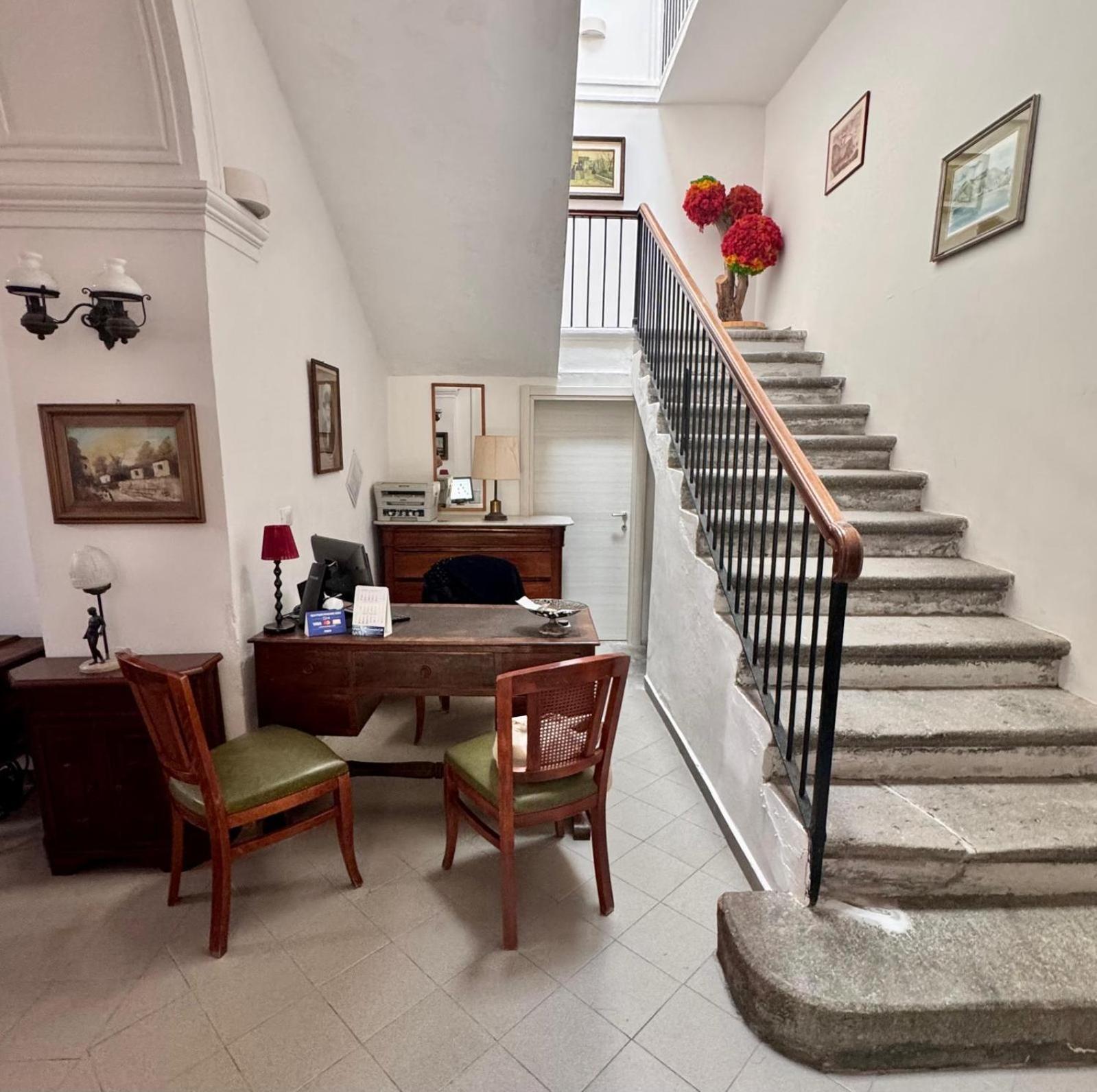 مبيت وإفطار Forio di Ischia Palazzo Bonaventura 1906 المظهر الخارجي الصورة